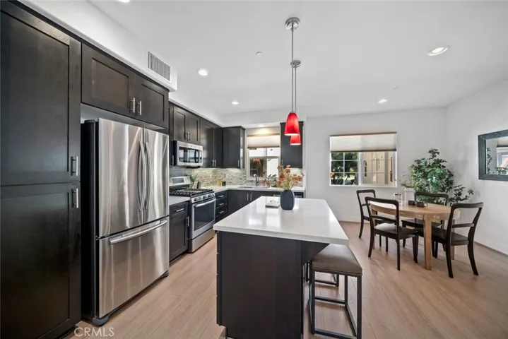 920 Bay Leaf, San Luis Obispo, California 93401