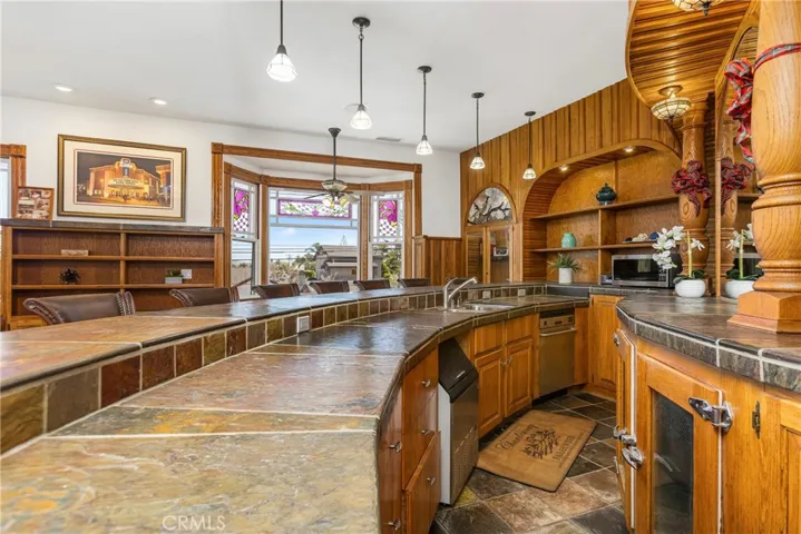 1919 Santa Ana, Costa Mesa, California 92627