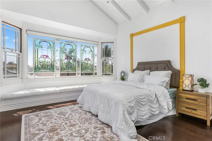 1919 Santa Ana, Costa Mesa, California 92627