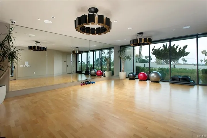 Meridian Yoga / exercise room