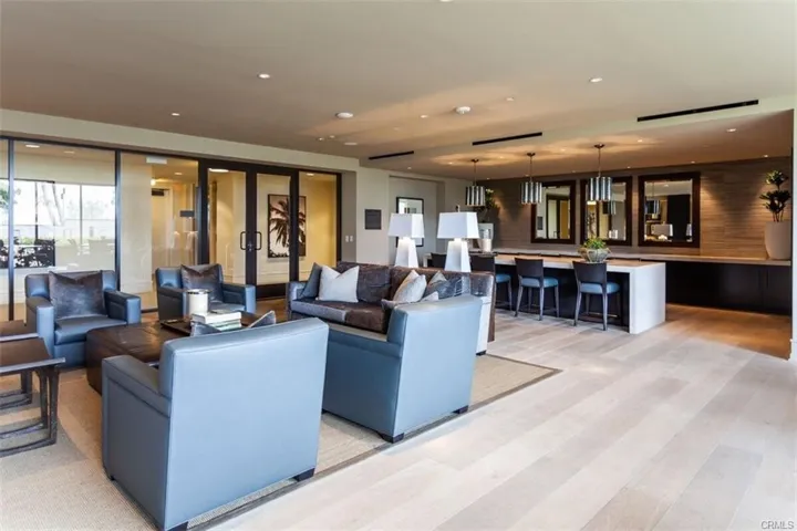 Meridian club room and chefs kitchen suite