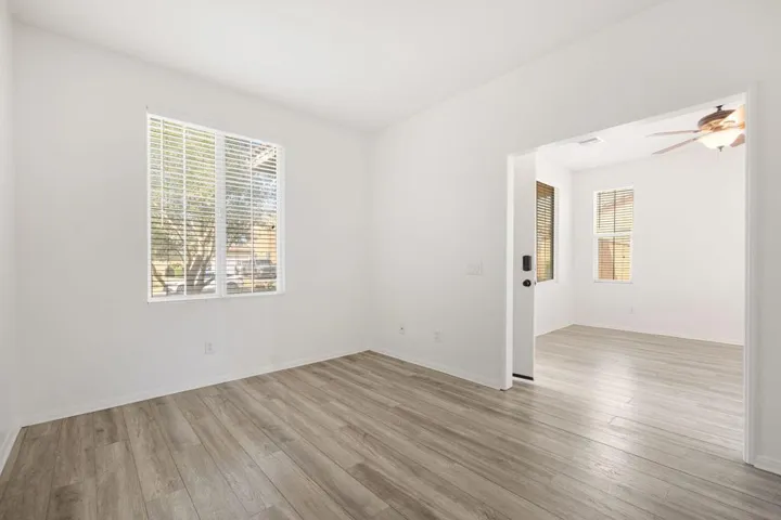 22-web-or-mls-_G4A8912