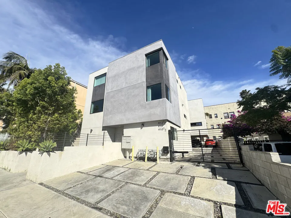 gallery-image 2