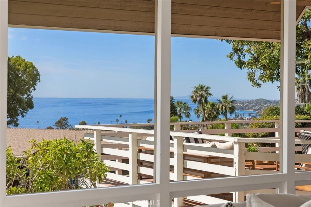 Looking out to the Pacific ocean from the living room and onto the entertaining deck.