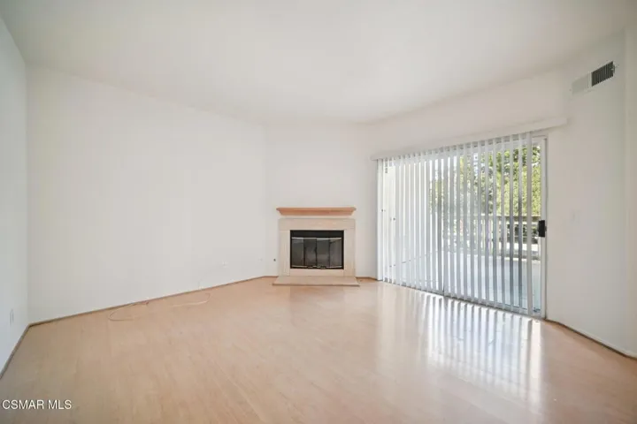 7-web-or-mls-Oak Run Trail 103-S0503-007
