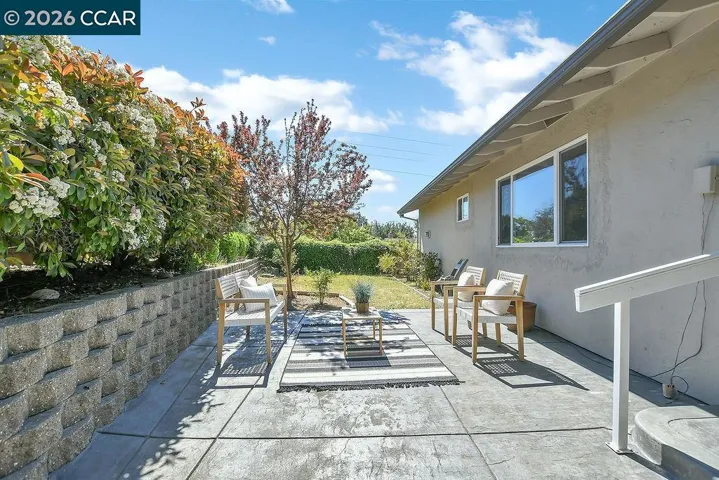 6 Windhaven Court, Pleasant Hill, California 94523