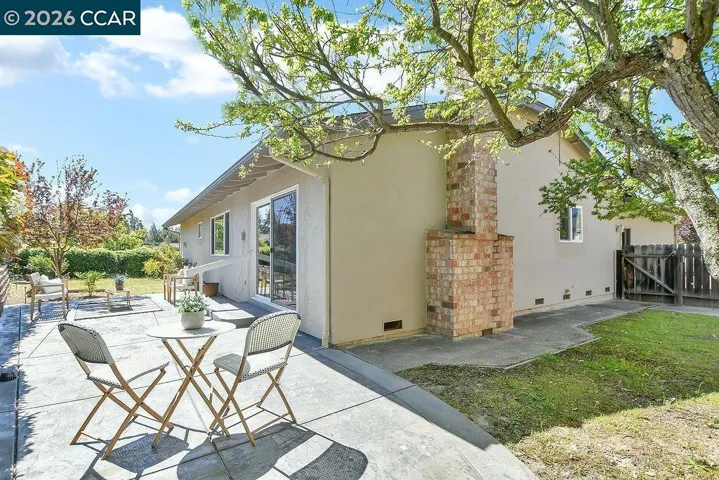 6 Windhaven Court, Pleasant Hill, California 94523
