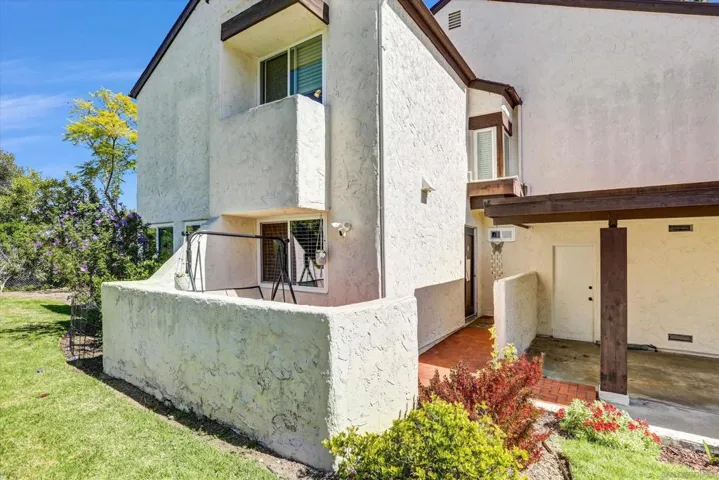 1364 Tanager Lane, El Cajon, California 92020