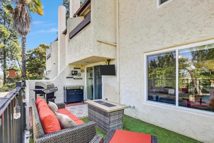 1364 Tanager Lane, El Cajon, California 92020