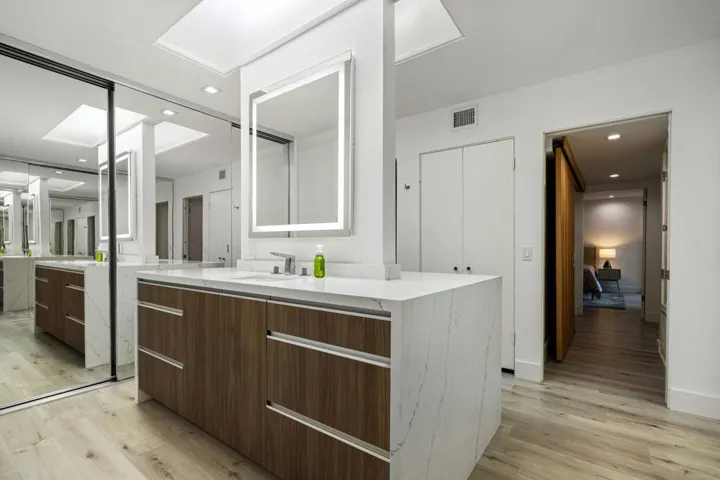 32-web-or-mls-JBMission_OPMG_0326_032