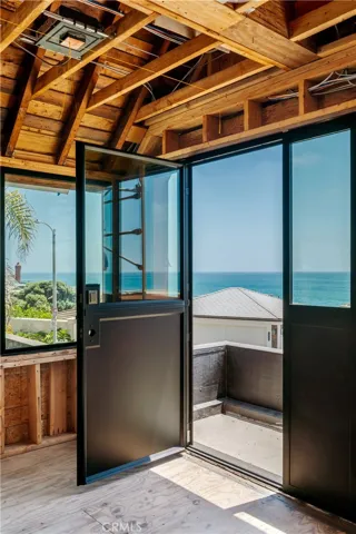 1902 Ocean Way, Laguna Beach, California 92651