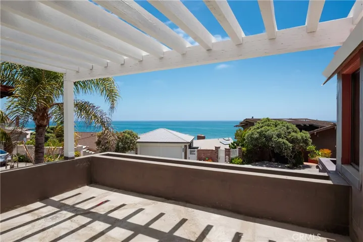 1902 Ocean Way, Laguna Beach, California 92651