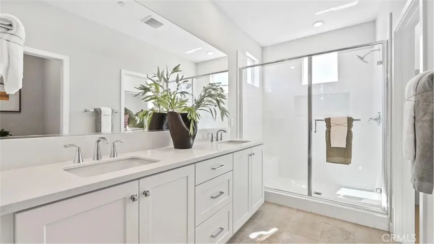 Photos shown are of model only- not actual homesite.