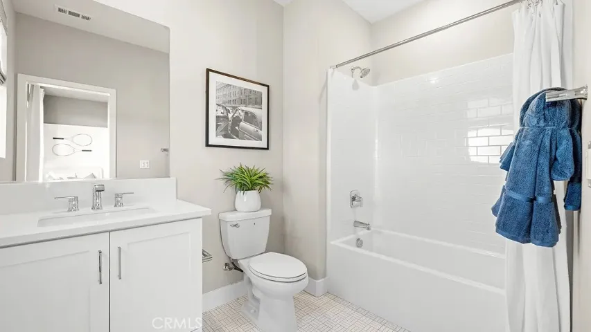 Photos shown are of model only- not actual homesite.