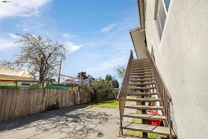 2828 22nd Avenue, Oakland, California 94606