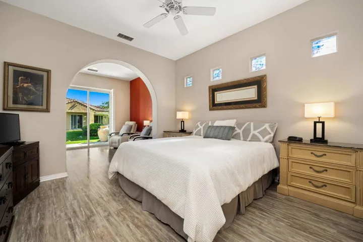 42-web-or-mls-JBMission118_OPMG_0326_042