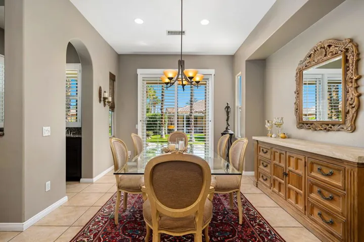 38-web-or-mls-JBMission118_OPMG_0326_038