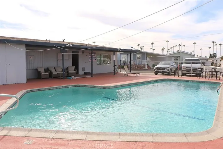 Community, second pool