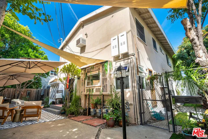 14722 Magnolia Boulevard, Sherman Oaks, California 91403 — photo 4