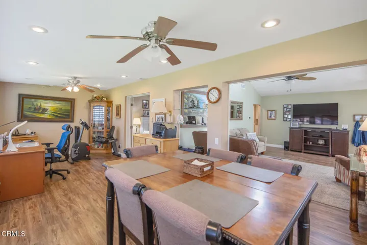 42112 Village 42 Camarillo WeSellLeisure