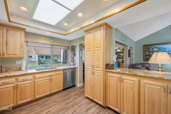 42112 Village 42 Camarillo WeSellLeisure
