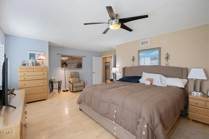 42112 Village 42 Camarillo WeSellLeisure