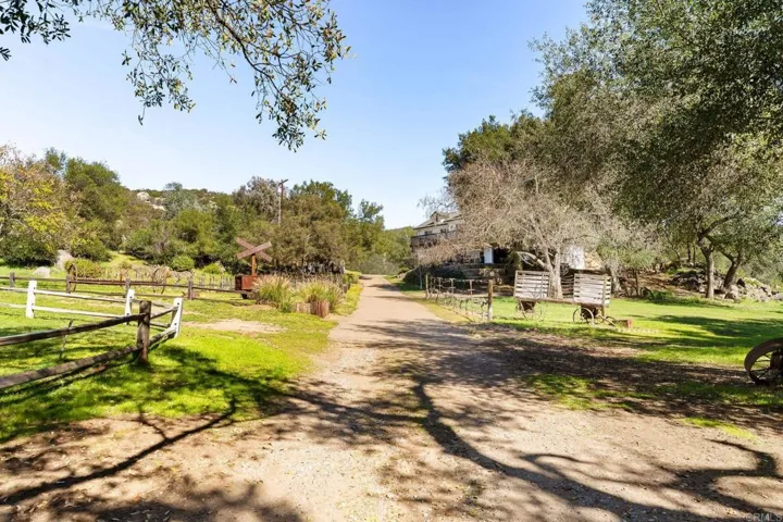 Driveway lead to the main house