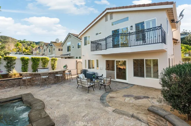 1222 S Silver Star Way, Anaheim Hills, California 92808