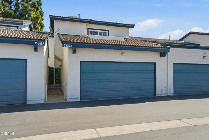 43_back exterior