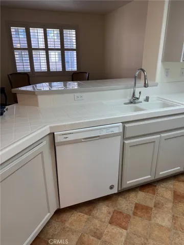 130 S Barranca 212, West Covina, California 91791