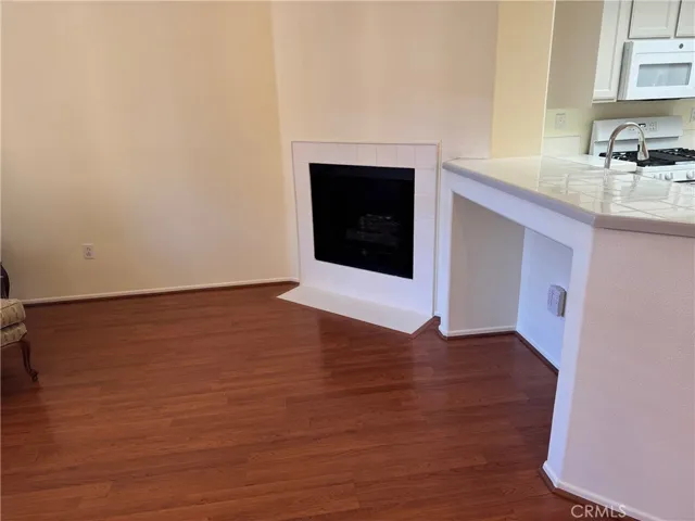 130 S Barranca 212, West Covina, California 91791