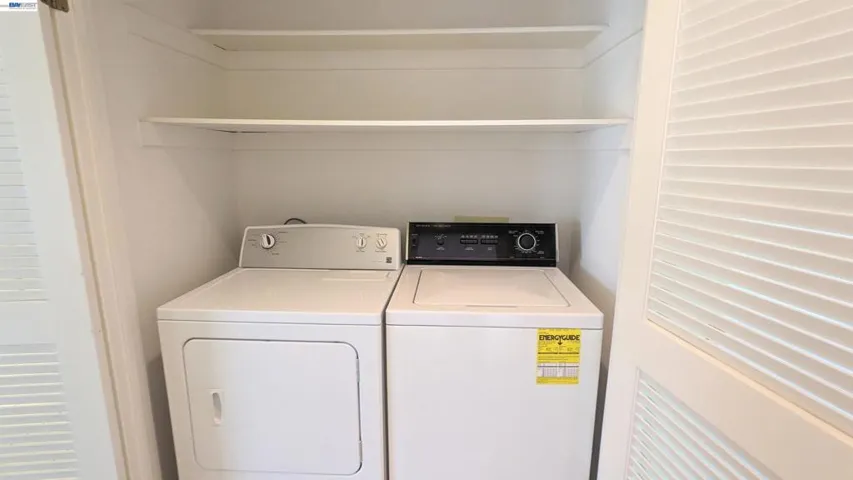 washer and dryer