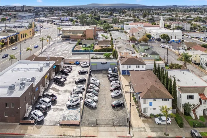 124 W Kelso, Inglewood, California 90301