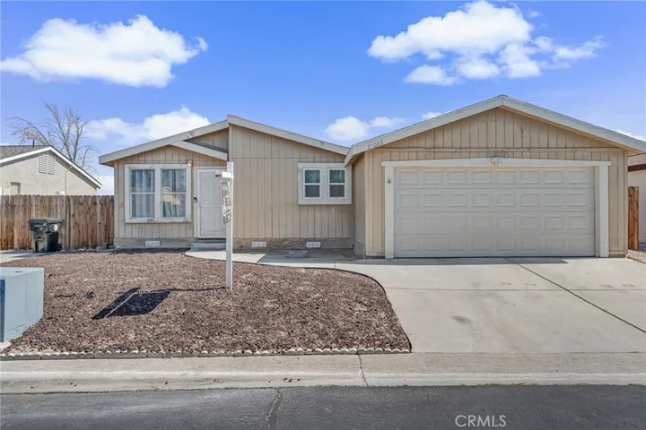 25088 Camino Del Norte, Barstow, California 92311