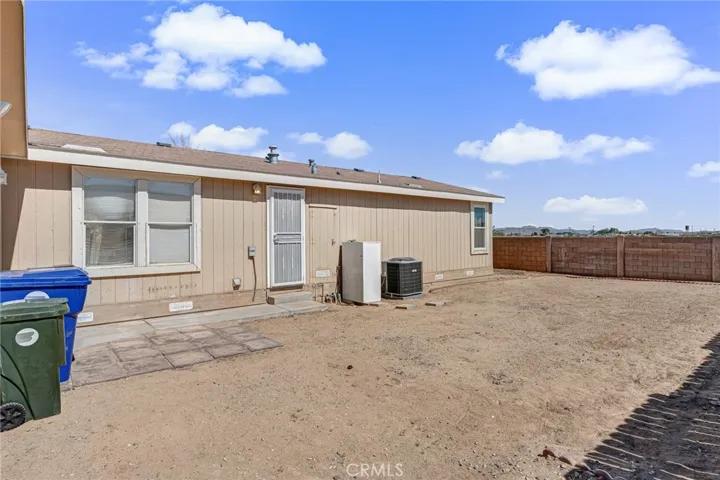 25088 Camino Del Norte, Barstow, California 92311