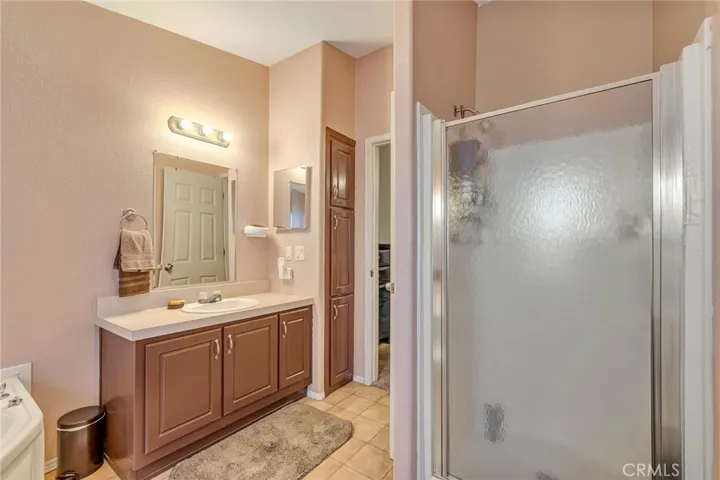 25088 Camino Del Norte, Barstow, California 92311