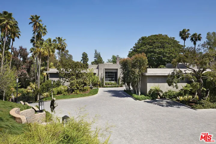 107 Delfern Drive, Los Angeles, California 90077