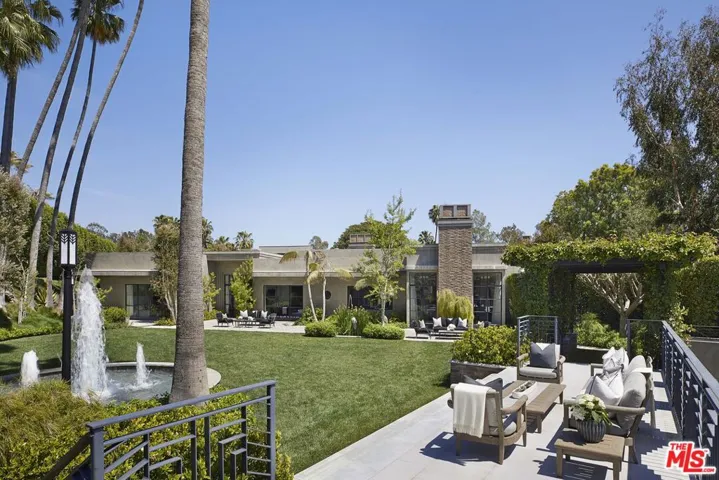 107 Delfern Drive, Los Angeles, California 90077