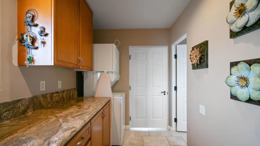 86169 Arrowood Ave Interior-31