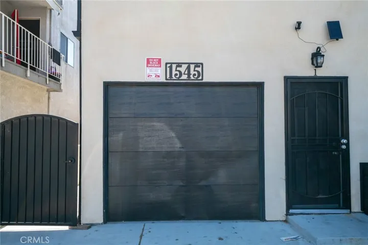 1545 Obispo Avenue, Long Beach, California 90804