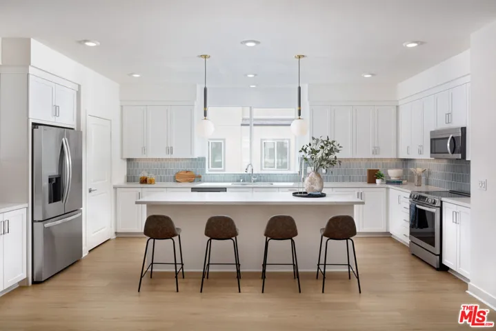 Plan 1 Model Home kitchen isla