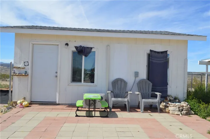 69247 Giant Rock, 29 Palms, California 92277