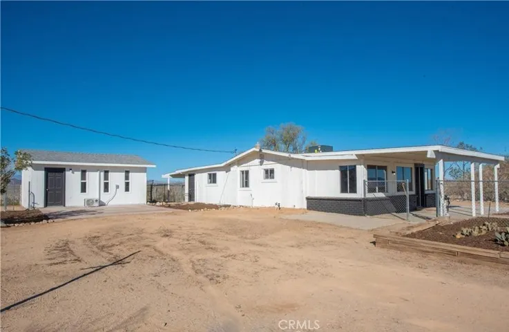 69247 Giant Rock, 29 Palms, California 92277