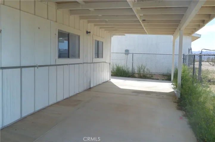 69247 Giant Rock, 29 Palms, California 92277