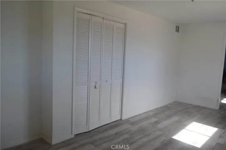 69247 Giant Rock, 29 Palms, California 92277