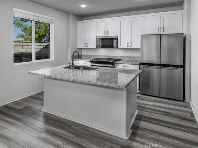 Photo is not of the actual home, but is an inspirational photo of builder’s model home and may depict options, furnishings, and/or decorator features that are not included
