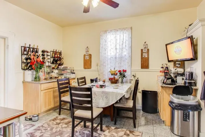 45924594 Mission Street, San Francisco, California 94112
