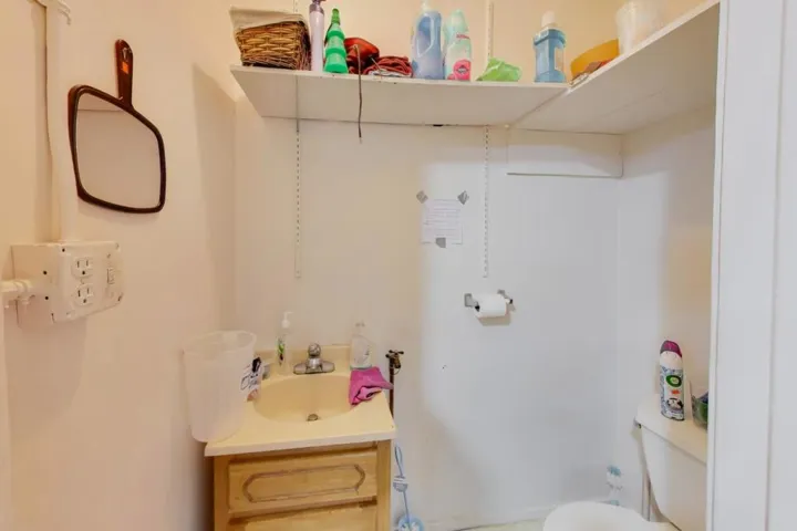 45924594 Mission Street, San Francisco, California 94112