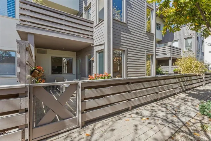 5100 El Camino Real 108, Los Altos, California 94022