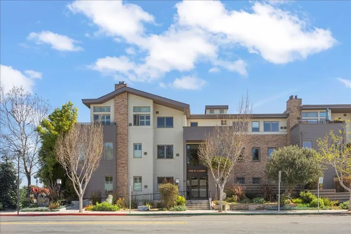 5100 El Camino Real 108, Los Altos, California 94022